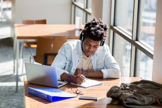 10 Things you should know about applying for financial aid: 
